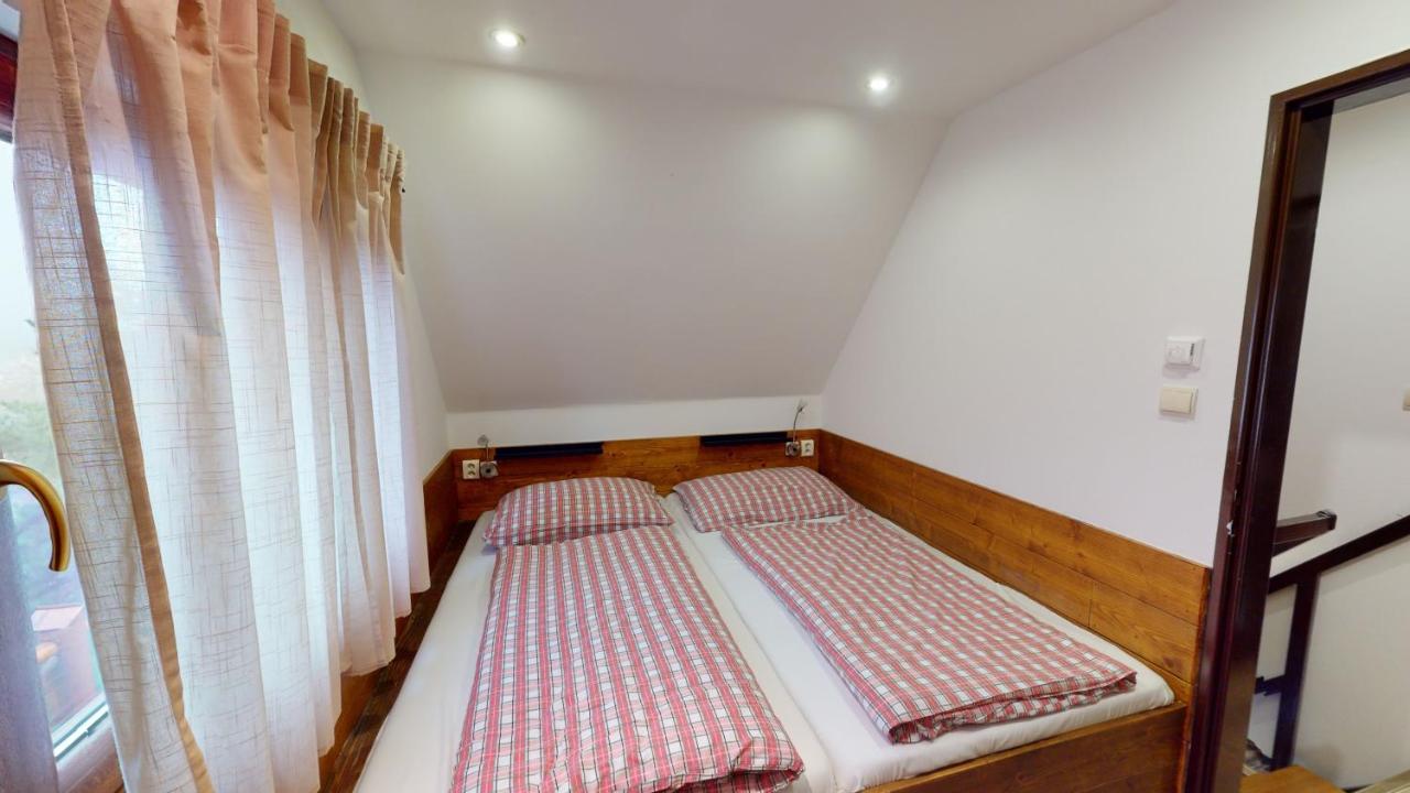 Ride Pub Drienica Apartment Exterior photo